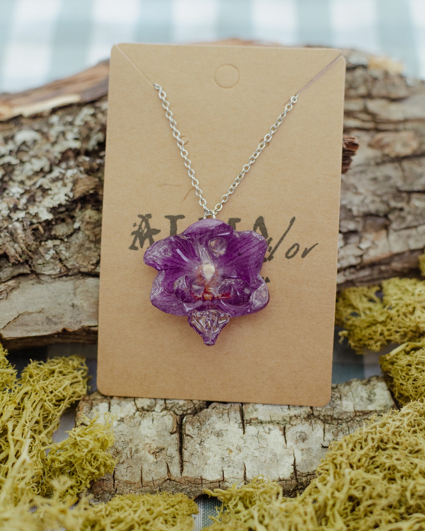 Collar mini orchidaceae morada