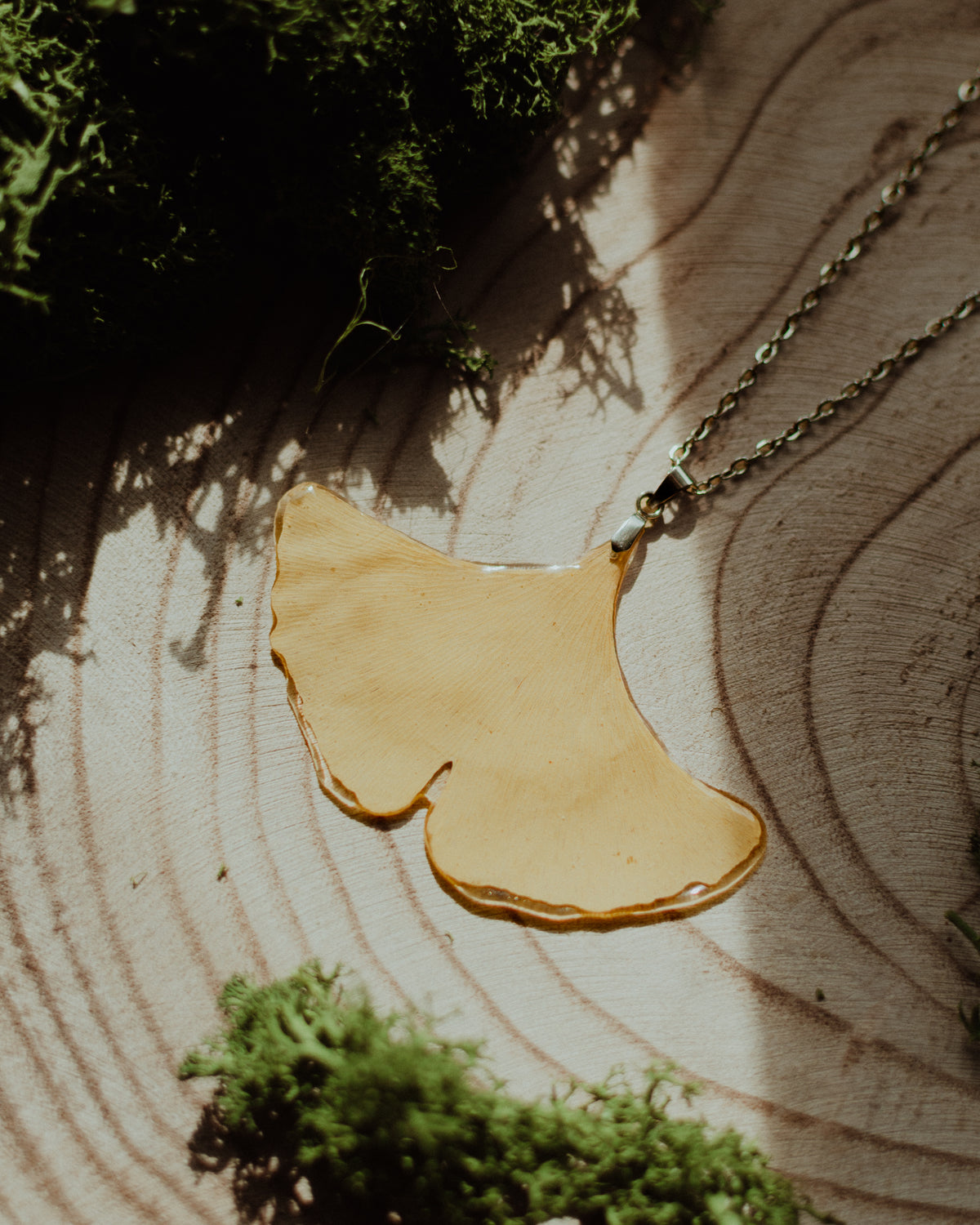 Collar hoja de Ginkgo