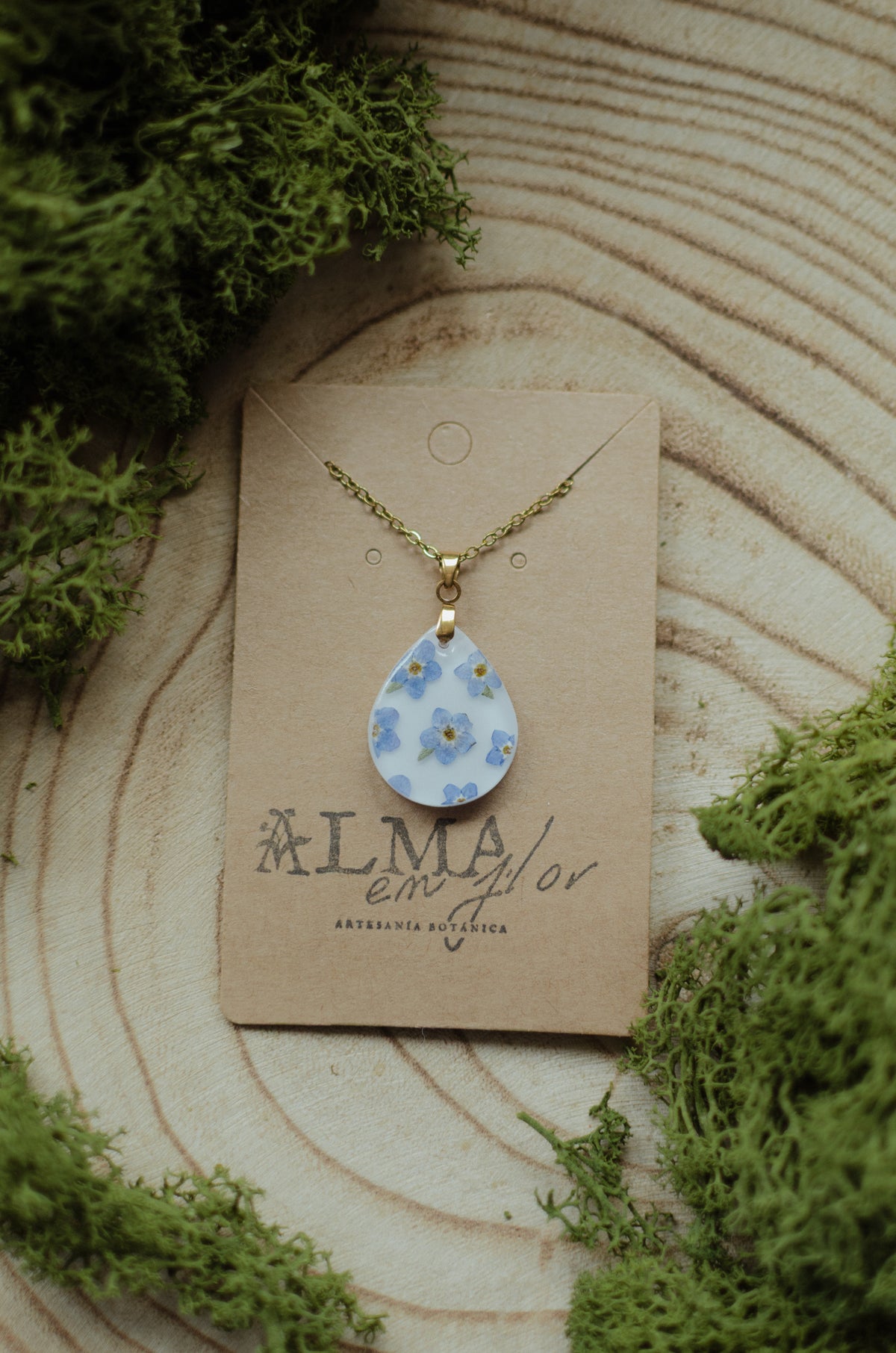Collar gota bouquet nomeolvides azules